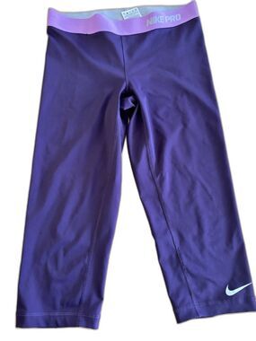 Nike Pro Women’s Dri-FIT Capri Leggings Purple Compression Stretch Size M